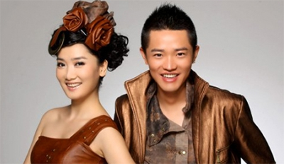 杨魏玲花|原来凤凰传奇二人的军衔这么高!私下二人生活曝光