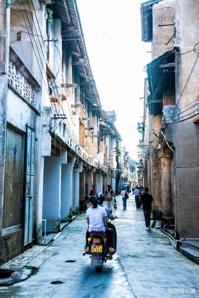 古镇|广东有个千年历史的商贸古镇，至今保留完好，有“小香港”之称