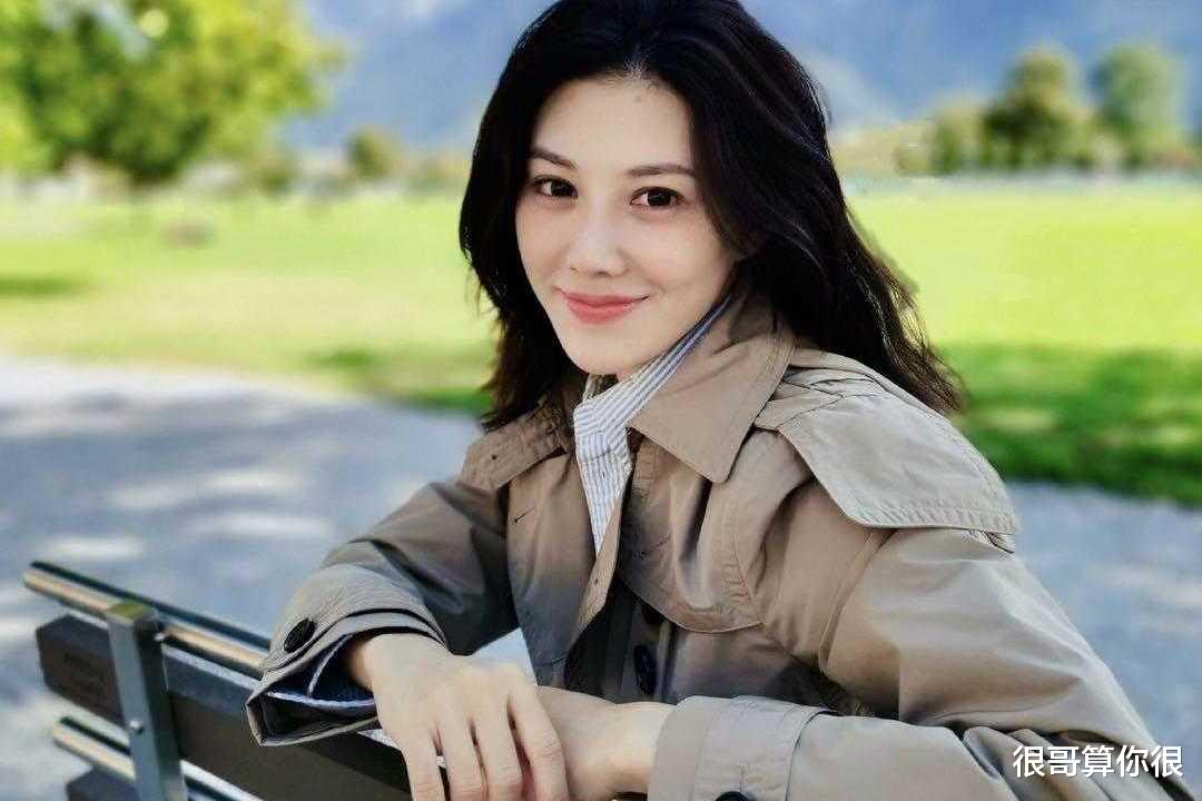 琉璃|《琉璃》中美女演员的现代装：袁冰妍邻家，侯梦瑶优雅，闵春晓认不出