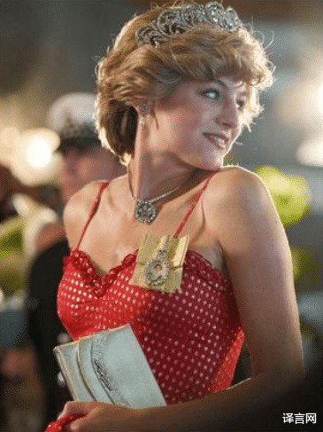 戴安娜|《王冠》艾玛被批演戴安娜形似神不似，将王妃演成心机女，不够端庄