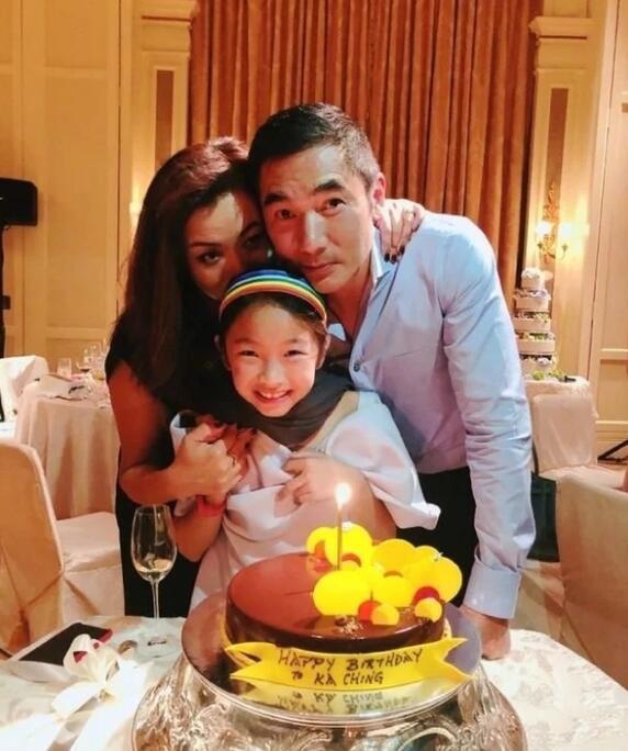 TVB|TVB四大男神合体，欧阳震华晒聚会照，林文龙方中信曹永廉出镜