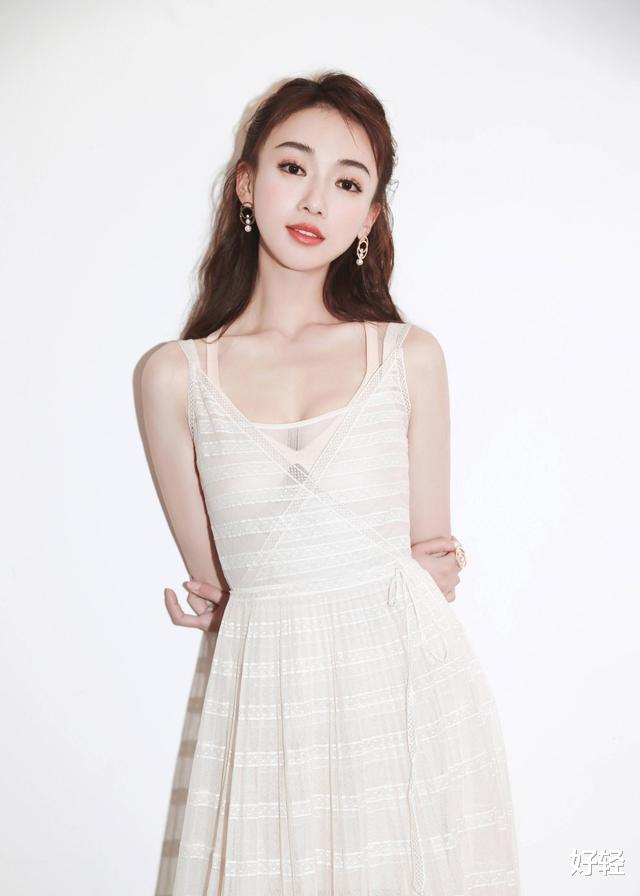 口红|吴谨言，从来没胖过，体重80斤，10个变瘦秘诀，你一定要知道