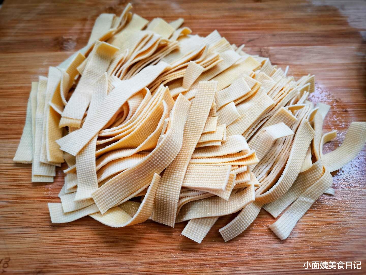 食材@夏天，少吃肉多吃它，才2元一斤，高蛋白质低脂肪，比吃肉还香！