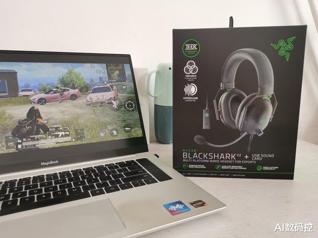 vaio|雷蛇旋风黑鲨V2电竞耳机测评，游戏党致胜利器