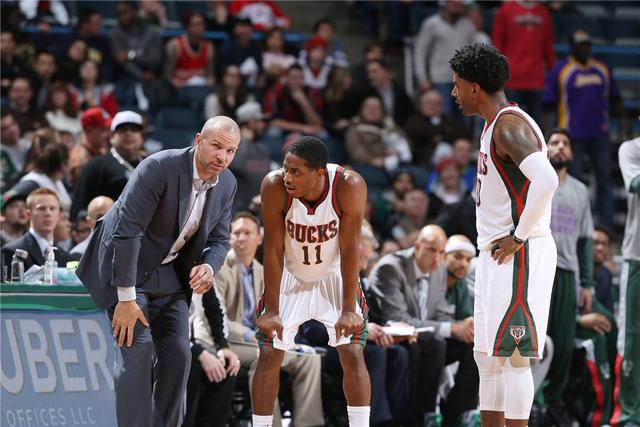 湖人队|湖人离队第一人浮现？昔日巨头转正无望 恐只能换队当主教练了