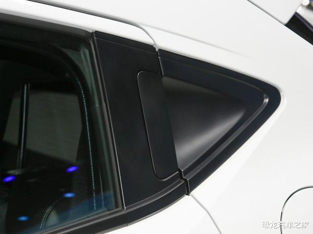 本田XR-V新添車身配色，升級部分科技配置，動力系統依舊不變-圖6