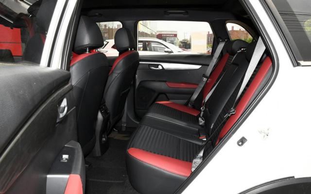 荣威|3款被忽视的紧凑型SUV，品牌强口碑好，不买奇骏、RAV4可以选它们