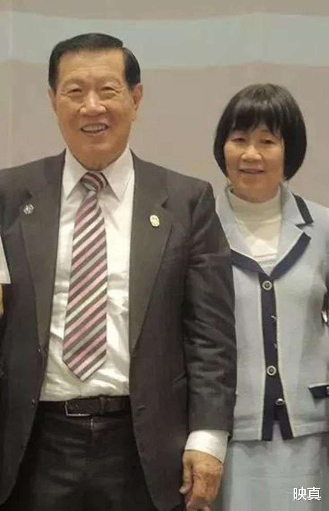 李昌钰:跨国黄昏恋:相识10年,81岁华人神探与扬州62岁女企业家终成连理