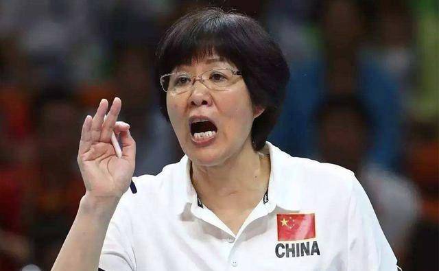 『郎平』你女儿为啥是美国国籍?面对记者“刁难”,郎平的回答让对方“哑口无言”