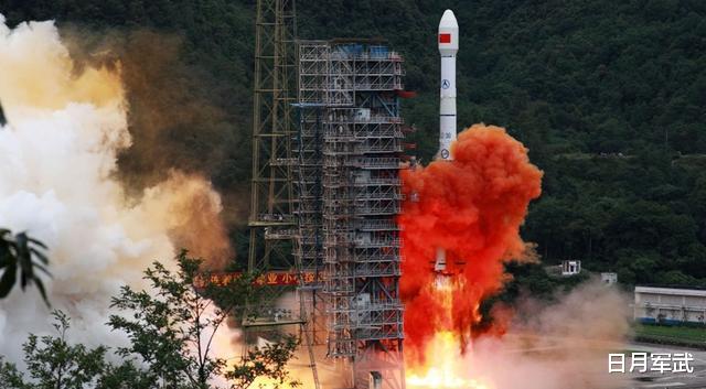 美国@北斗圆满组网！美国国内传来巨响，黑科技结晶当场爆炸化为碎片