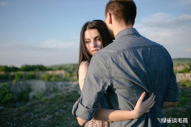 夫妻在决裂之前，通常都会做出这三个动作，不知道你有没有留意