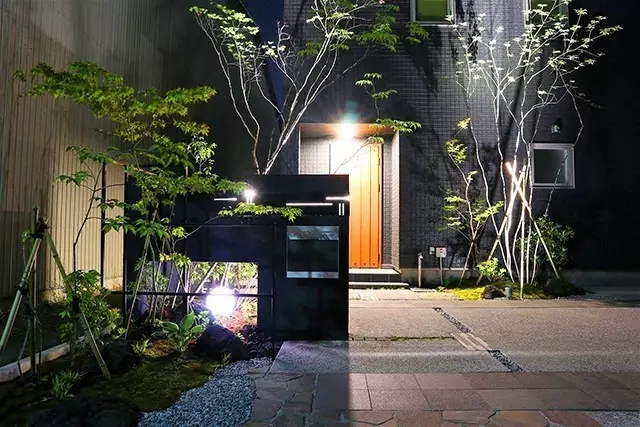 |玩转庭院：13个“入户式庭院”花园设计，在家也能收获自然之趣