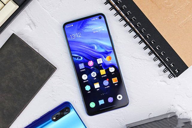 iqoo neo3|高配跌至标准价，iQOO Neo3还有“戏”吗？