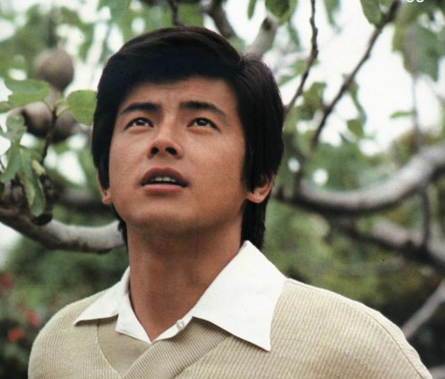 山口百惠:40年都在还房贷的山口百惠,你真的羡慕她的婚姻吗?