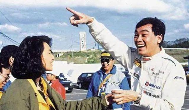 电影▲荒唐的尔冬升:抛弃张曼玉,要求二婚妻子丁克,却偷偷与人生了娃