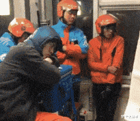 |老婆的闺蜜非要在我家床上跟我展示一下她的瑜伽，还让我积极配合！