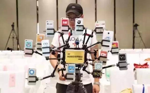 「罗永浩」罗永浩直播带货十分成功,原因在哪呢?听小编来告诉你!