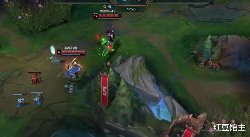 edg战队|EDG险胜MVP要给OMG牛宝！RNG战绩差的原因找到了？圣枪哥采访真实