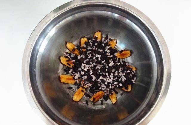 红枣|天冷了，主食应该常吃它，隔三差五来一顿，面色红润精神足