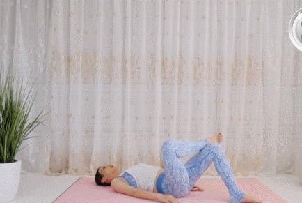 「iphone12」华为哪款手机好？不知道，但这个代言人身材和颜值是“真香”