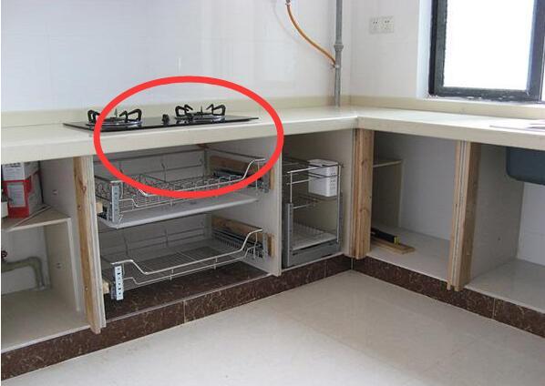 ▲听妈妈的话装橱柜，没想到入住后越用越方便，很感激老妈支的招！