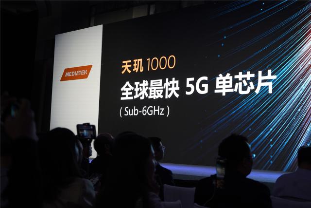 芯片|中国手机芯片市场洗牌：高通跌落神坛，华为海思大跌，新霸主诞生