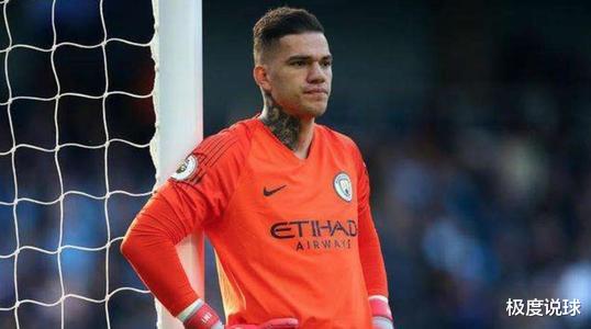 巴西队|从幸福的烦恼到无人可用，巴西遭遇门荒，曼城门神暴跌2000万