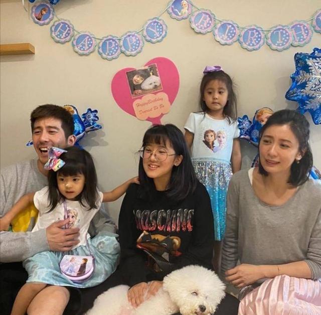 【向往的生活】汪峰大女儿合影总靠边，贾静雯大女儿却总站C位，家庭地位反差大