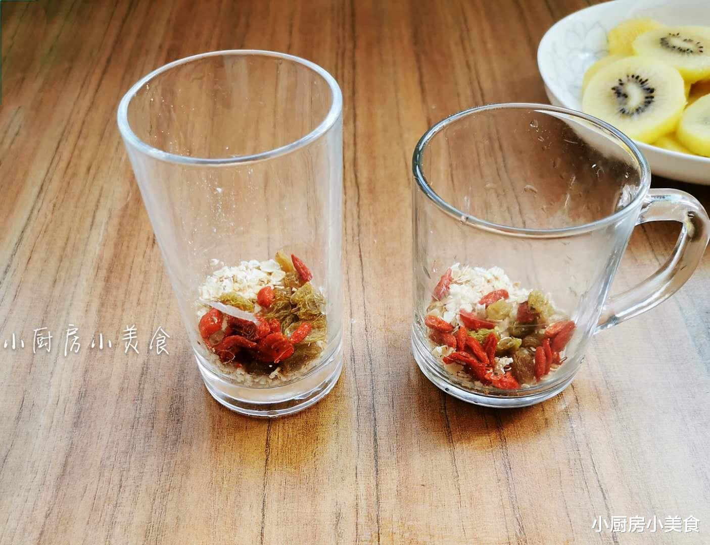 金针菇■简单三餐，花费不少时间，没有饭店菜吸引人，却顿顿吃光