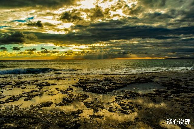 生肖|10月，不求地老天荒，只要一世情长，携手旧爱，此生终得圆满