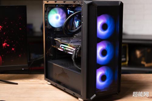 显卡|这次攒机，我选了微星全家桶：除了有才华还要有颜值