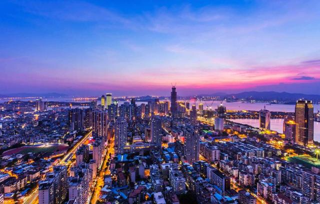 厦门|它于94年升格为副省级,至今行政级别比省会高,有望重返新一线