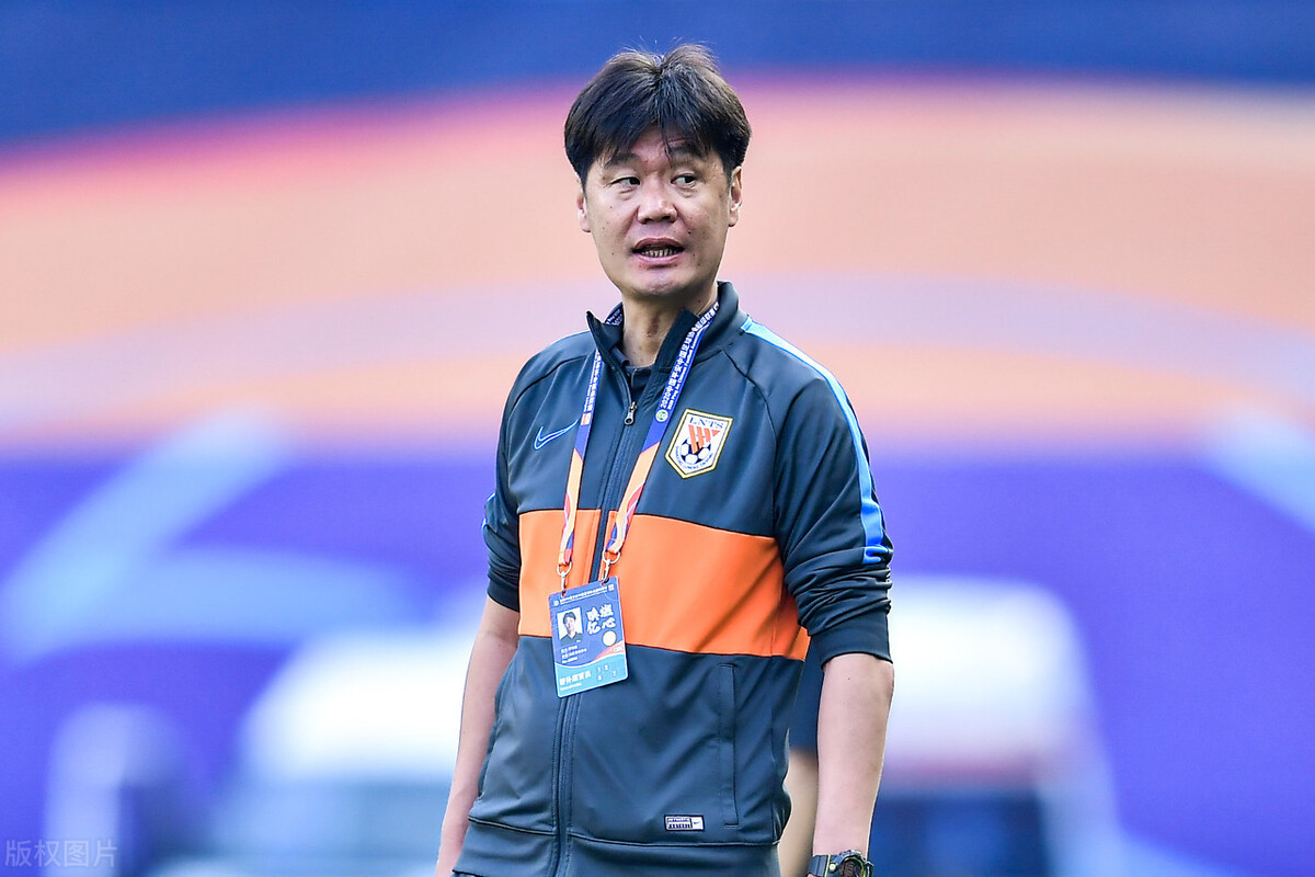 李霄鹏|答案来了！两拿中超最佳教练的李霄鹏为何下课？三大诱因埋下伏笔