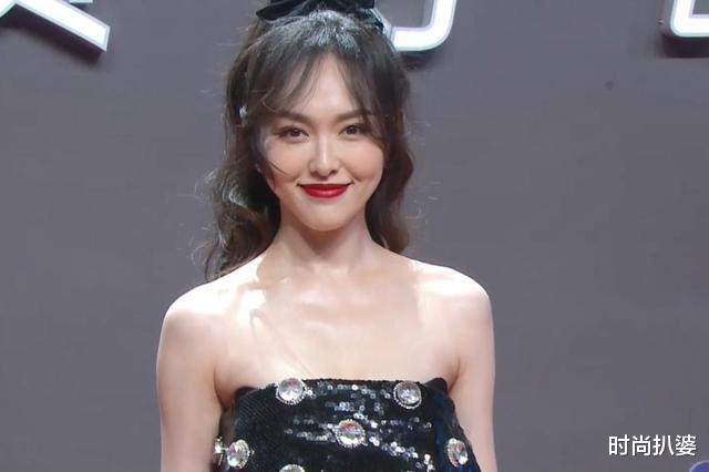 唐嫣|江疏影童瑶造型失手，热巴暗黑风冷艳，唐嫣产后首次亮相很惊艳