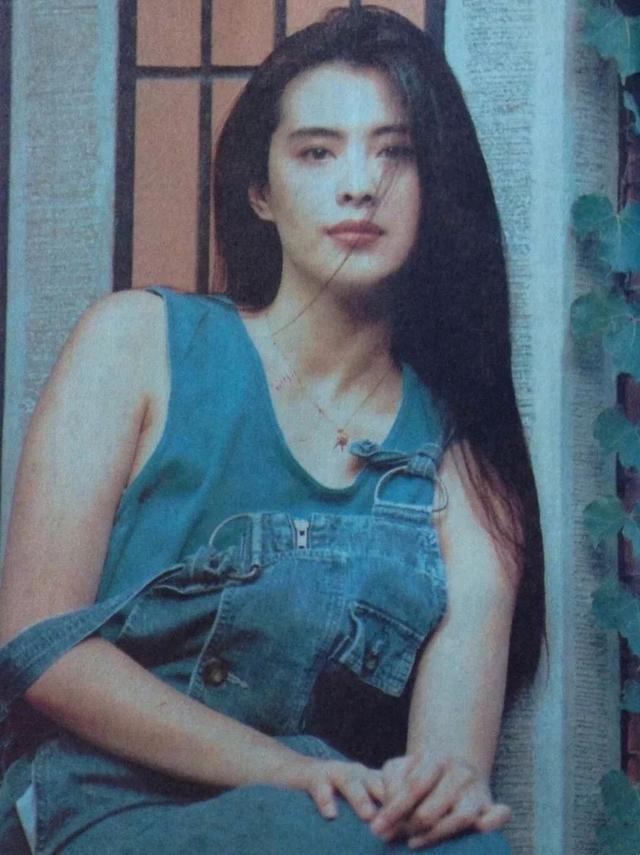 [周杰]宣布退圈永不复出的明星，个个都没有食言，都退的干干净净