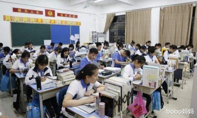 大学|高中3年，同学们这4道“坎”可得踏过去，不然很可能考不上大学