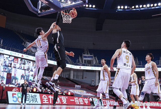 辽宁男篮▲终于醒了！王仕鹏多角度探讨辽篮问题，球迷：这是大实话