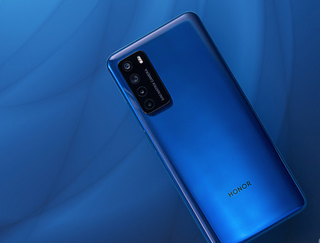 荣耀play4|千元5G手机荣耀Play4和荣耀30青春版买哪个？对比后再选择