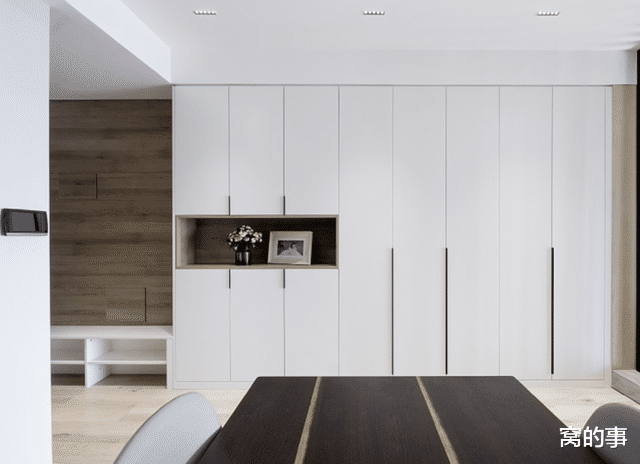 @这是我见过最有远见的装修，全屋吊顶拉平，色调高度统一，完美！