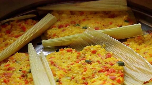 玉米|玉米别再水煮了,教你1个新吃法,一次5根不够吃,全家都说香