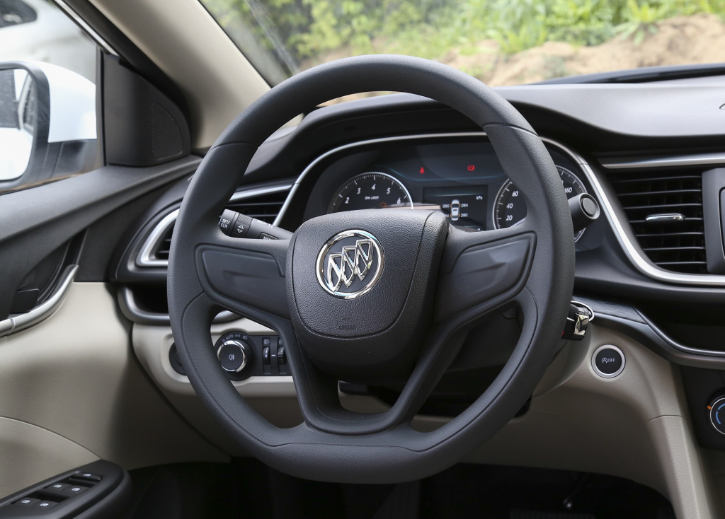 自动挡|降至7.79万的别克英朗，自动挡+四轮独悬，家用代步很值得