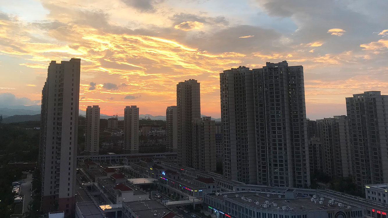 金寨|清晨探钓，小县城河道里的惊喜，男人为什么爱钓鱼？