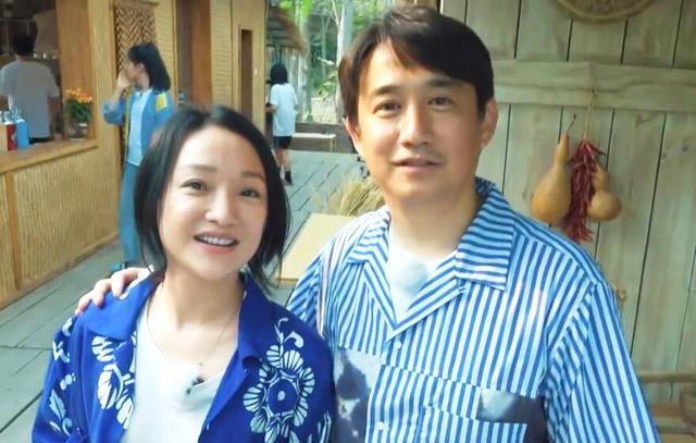 周迅▲向往4:赖着不走的周迅犯了个大“忌”,何炅面露难色全场尴尬