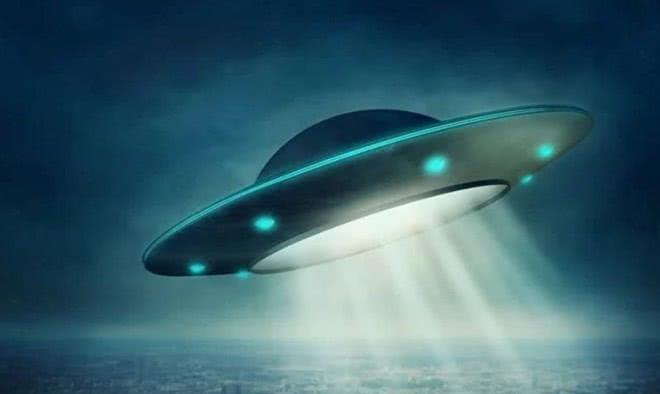 「外星人」揭开飞碟飞行的原理，外星人如何乘坐飞碟来到地球