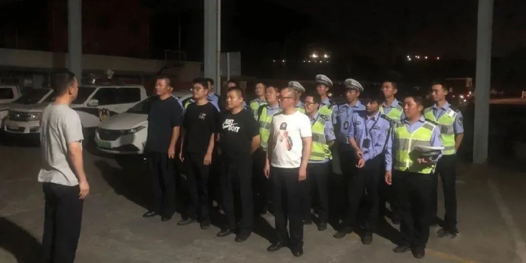 杭州日报|杭州4名小伙深夜\＂炸街\＂,全部刑拘!