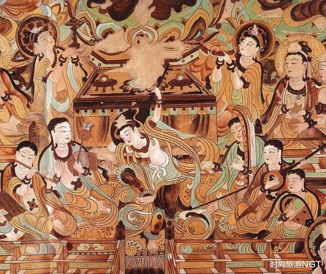 宋城▲国内最“奇怪”景区,限制游客参观时间,多次拒绝成为5A