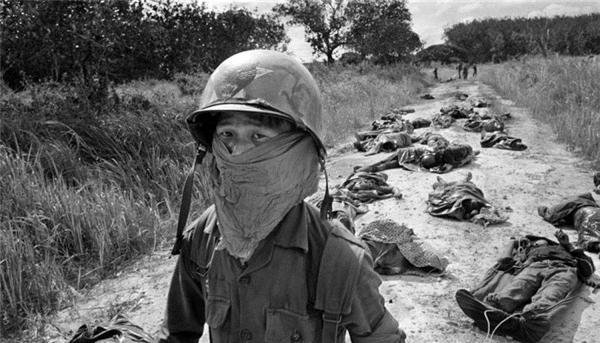 「苏联」美国摄影师藏了半个世纪的老照片, 胆小的还是不要看了！