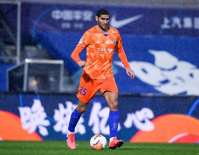 山东鲁能|鲁能队内两大铁人,连续五轮打满全场,下一场轮休必须安排上