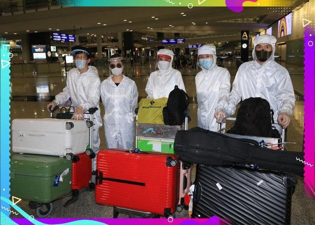 黄晓明@继阿Sa之后，杨千嬅也被隔离了，还好张柏芝提前返回香港了