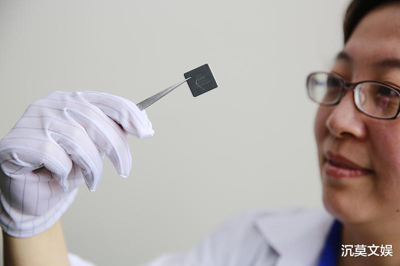 芯片|我国芯片巨头正式官宣：新一代制程的芯片来了，年底将开始量产！